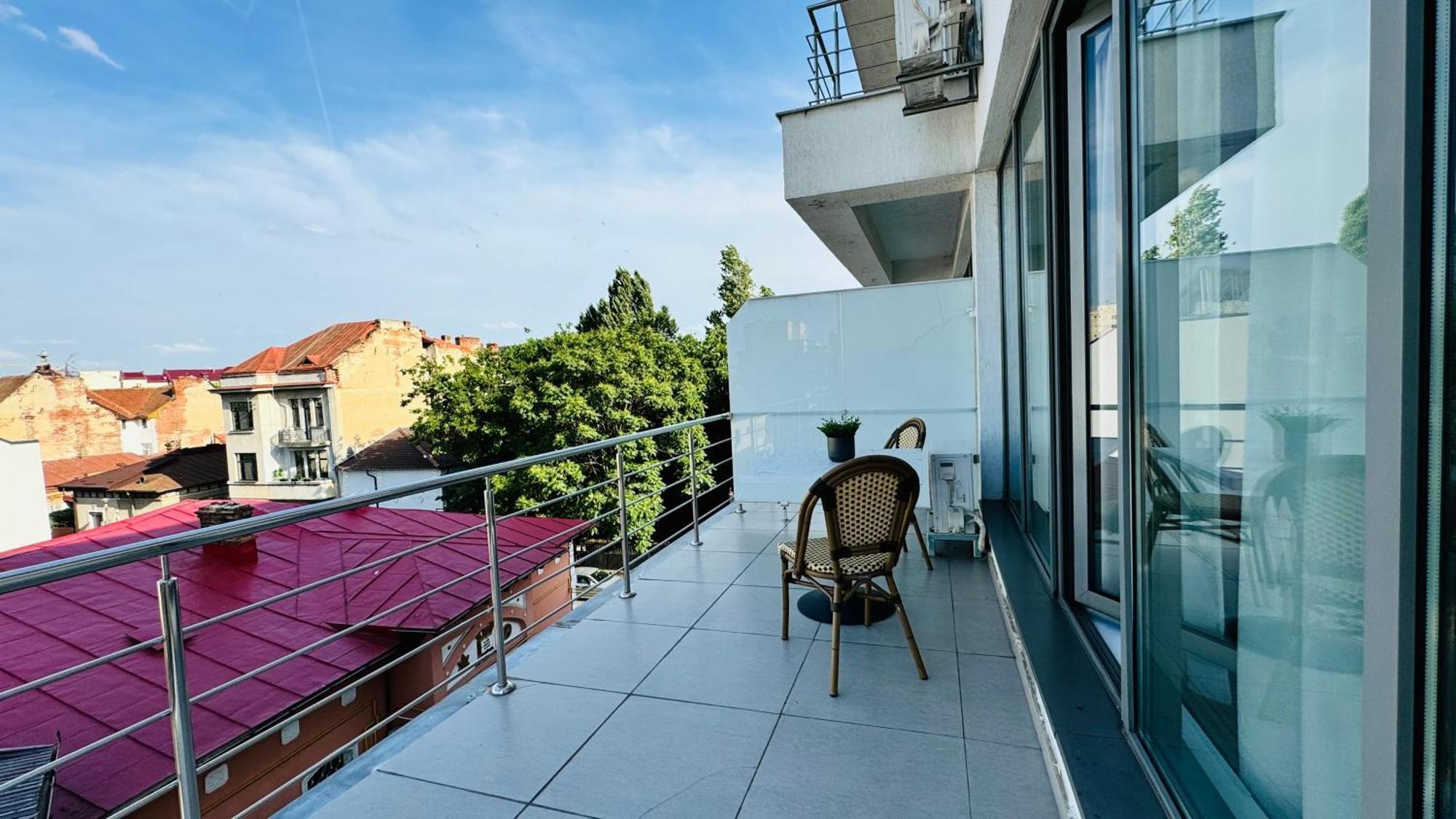 Urban Paradise - Modern Central Accommodation Bucharest Exterior photo