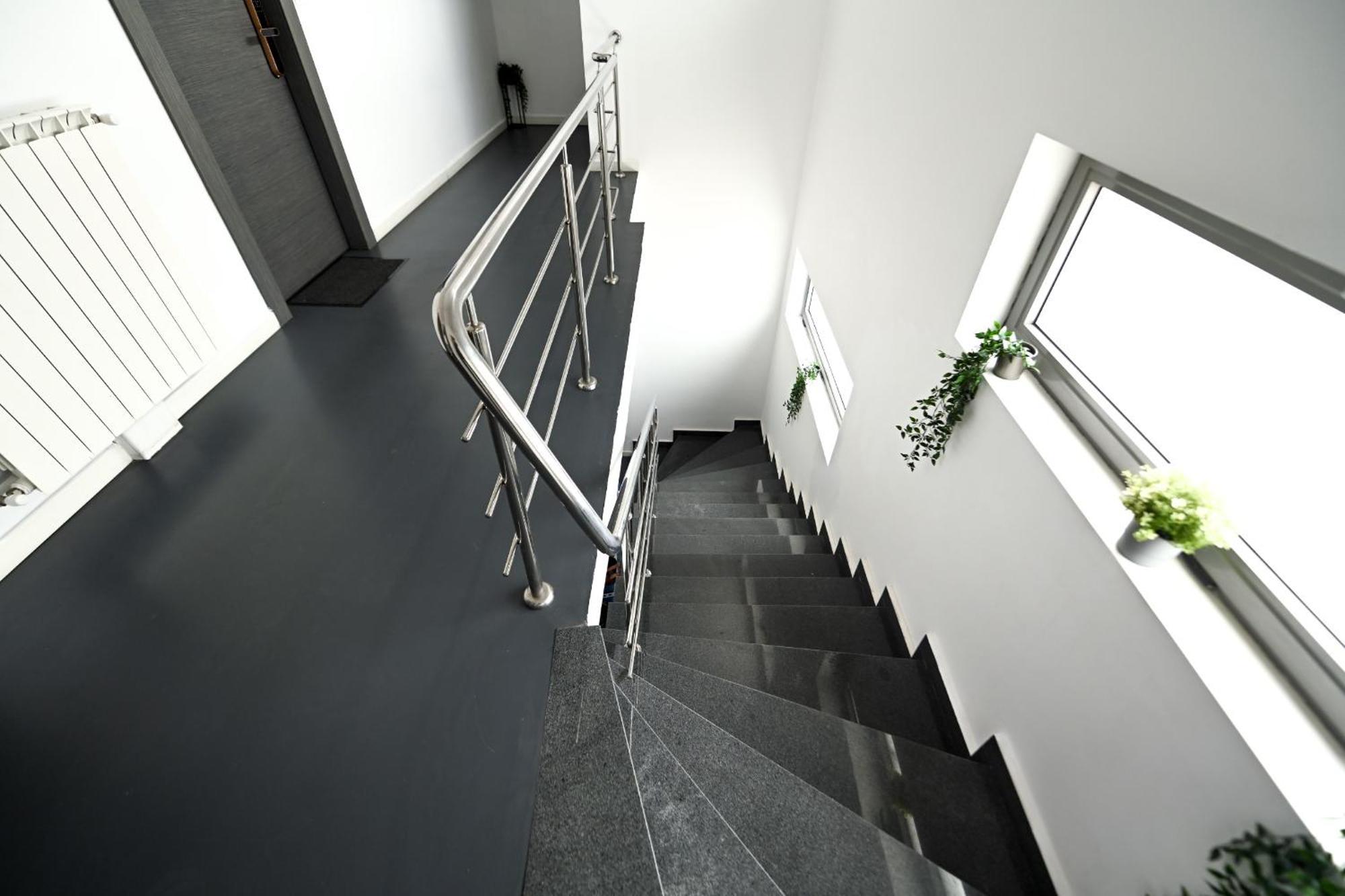 Urban Paradise - Modern Central Accommodation Bucharest Exterior photo